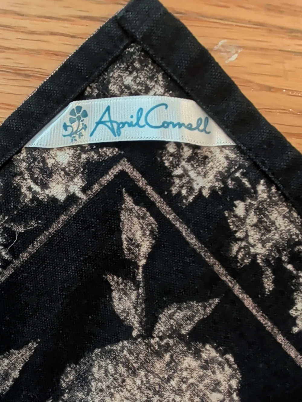 April Cornell Floral Black & Yellow Placemat Set